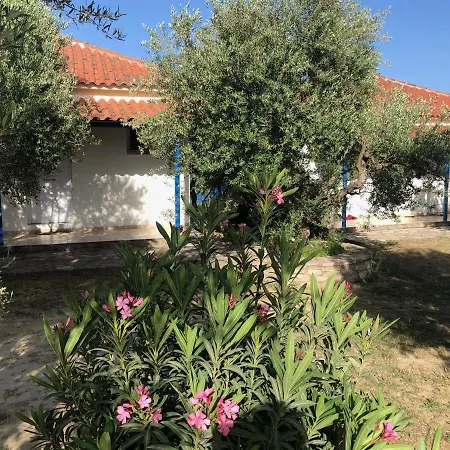 Aggeliki House 4 * Kómboi